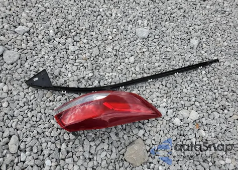 2017 Hyundai Elantra Se из США, поврежденный, VIN 5NPD74LF6HH162072